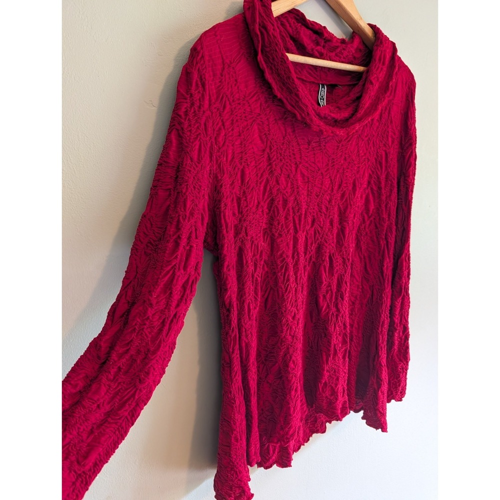 Sno Skins Top Cowl Raw Hem Stretch USA Ski Base Layer Artistic Crinkle Textured - Picture 3 of 16